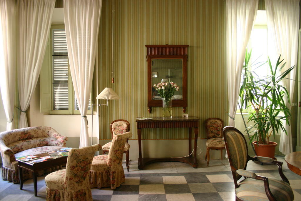 Resort A Palazzo B&B Фермо Екстер'єр фото